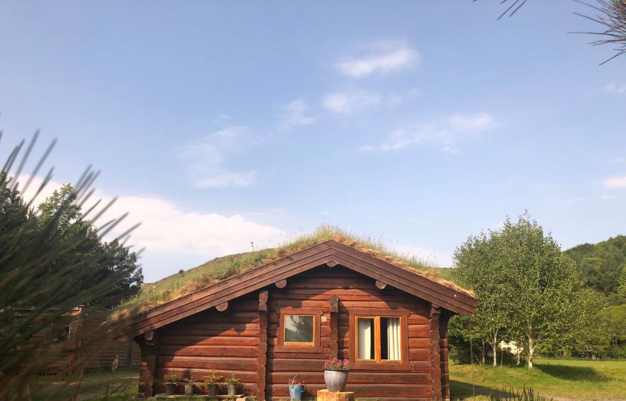 Log Home Village Ulverston Bagian luar foto