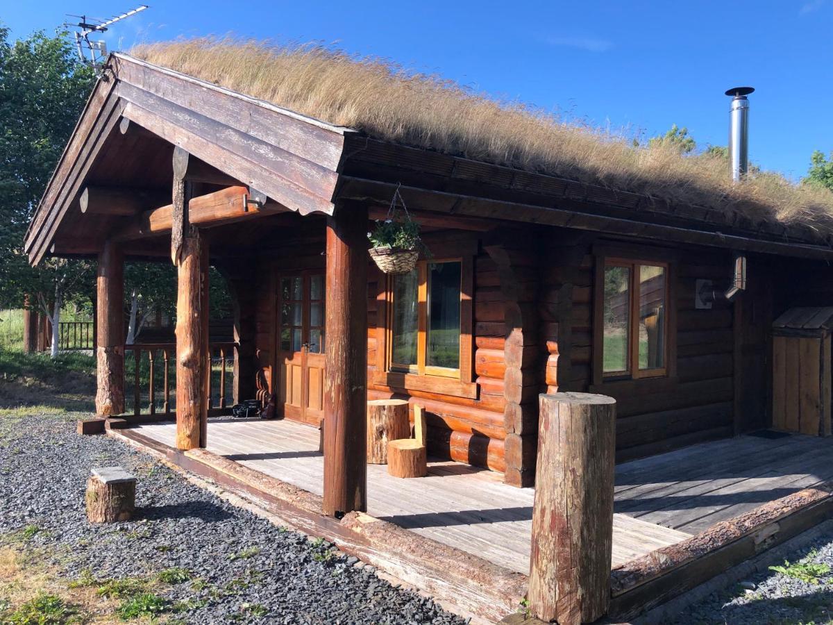 Log Home Village Ulverston Bagian luar foto