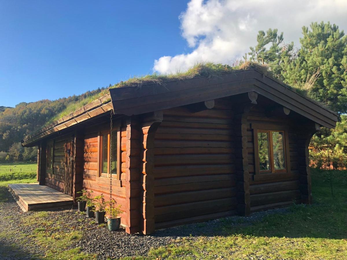 Log Home Village Ulverston Bagian luar foto