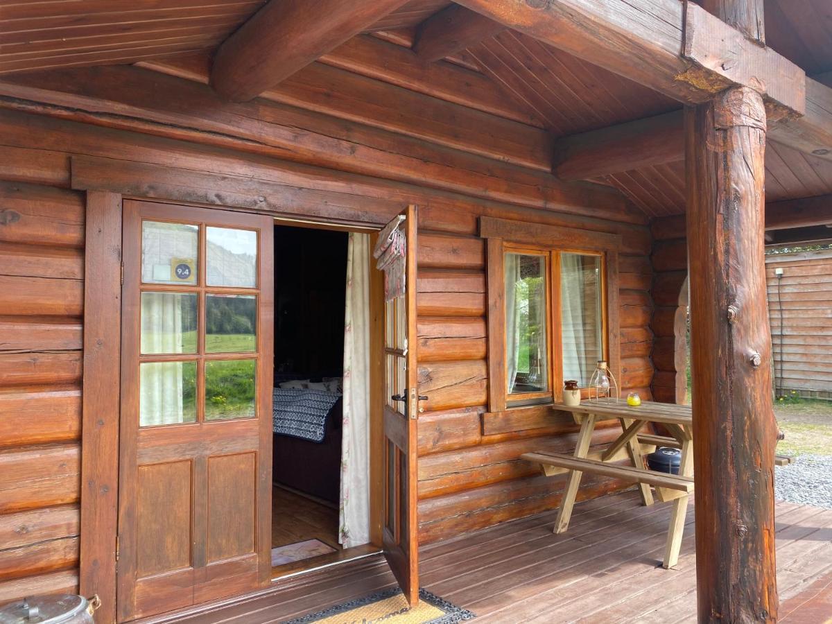 Log Home Village Ulverston Bagian luar foto